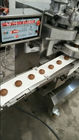 Máquinas de carimbo do bolo da lua de 60 partes/minuto para a transformação de produtos alimentares